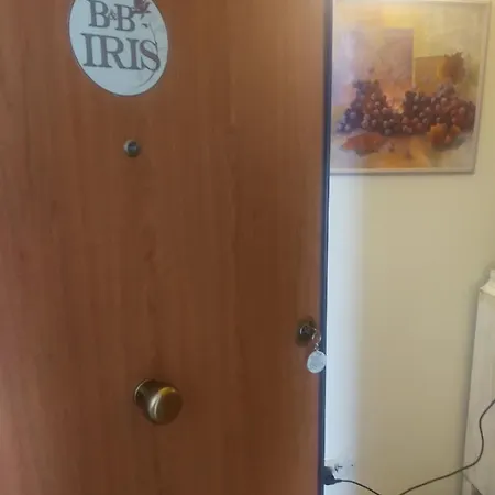 Iris