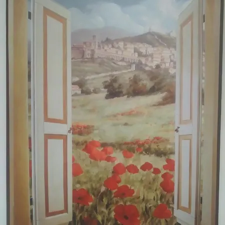 לינה וארוחת בוקר Iris אסיסי