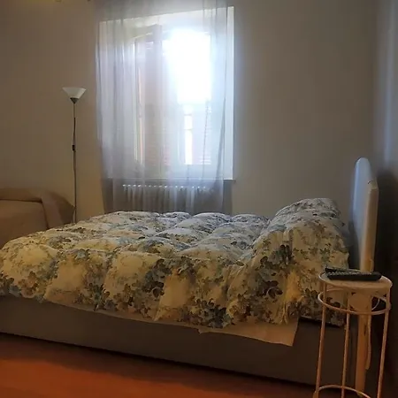 Iris 4*
